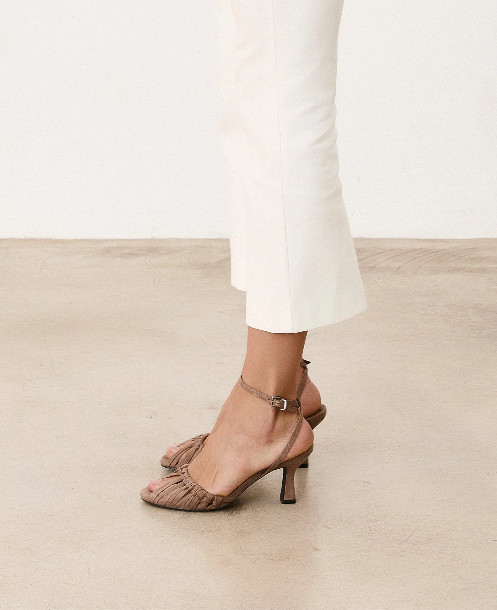 ANYA TOPO - Image 4