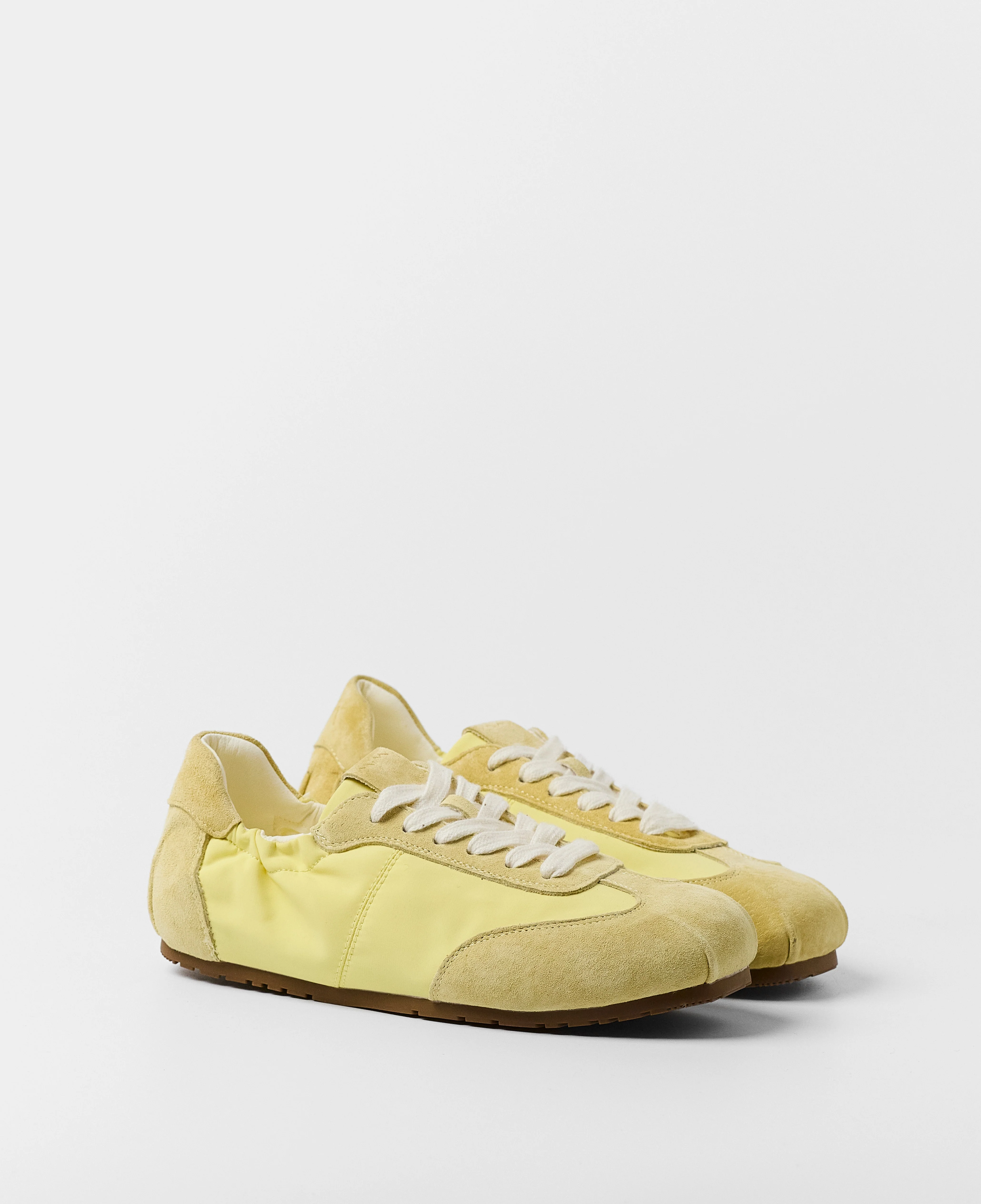BOBBI AMARILLO - Image 6