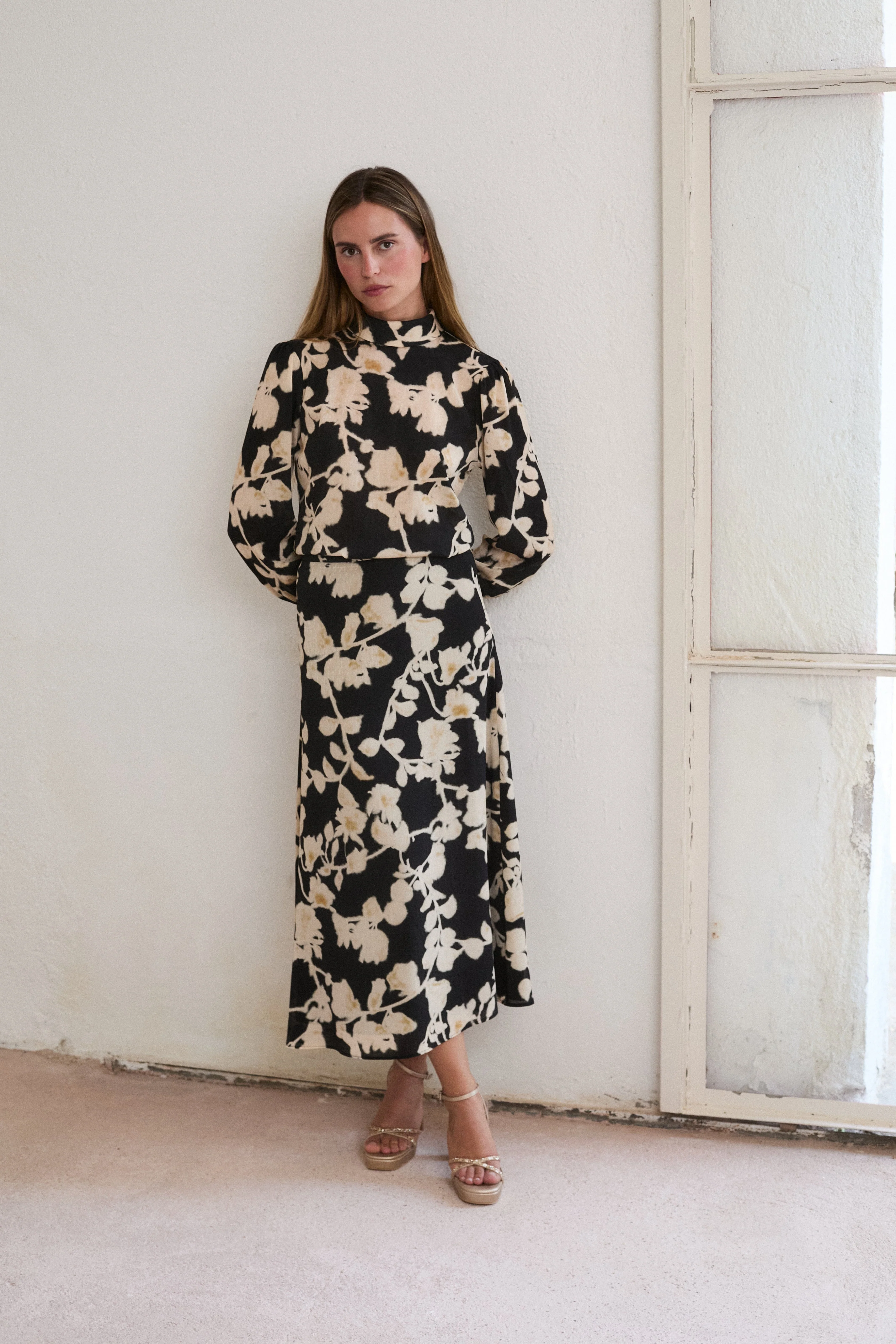 FALDA VIVI NEGRO - Image 4
