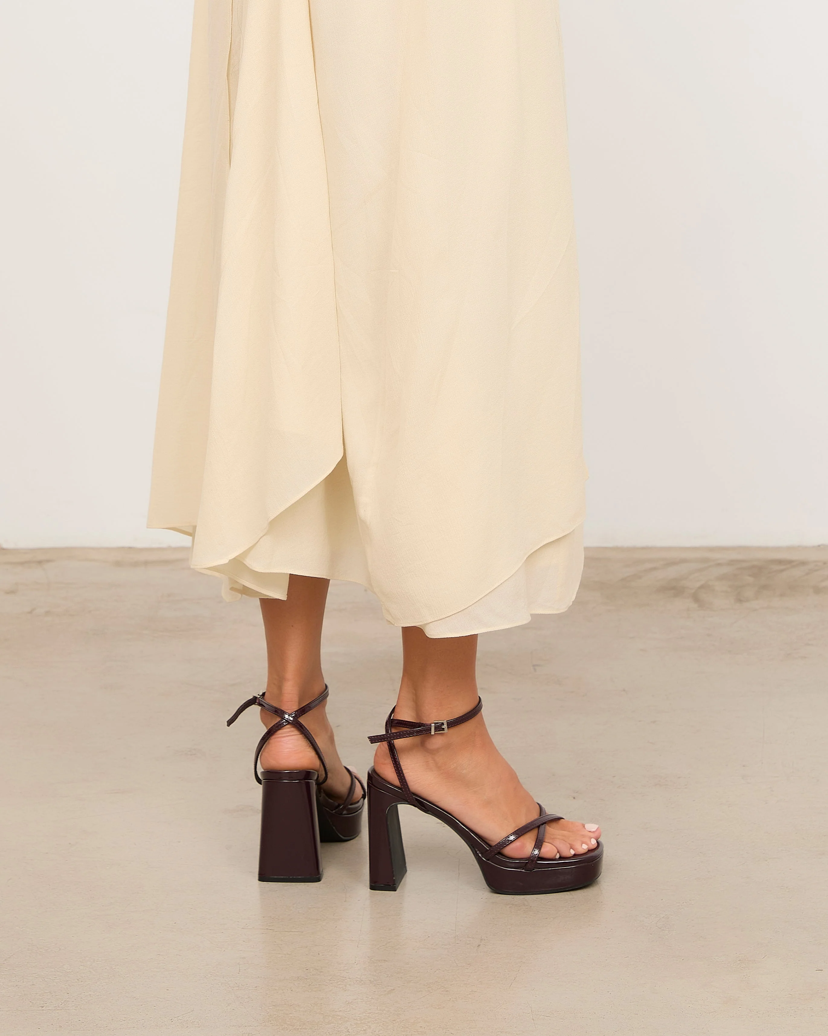 GRETA BURDEOS - Image 7