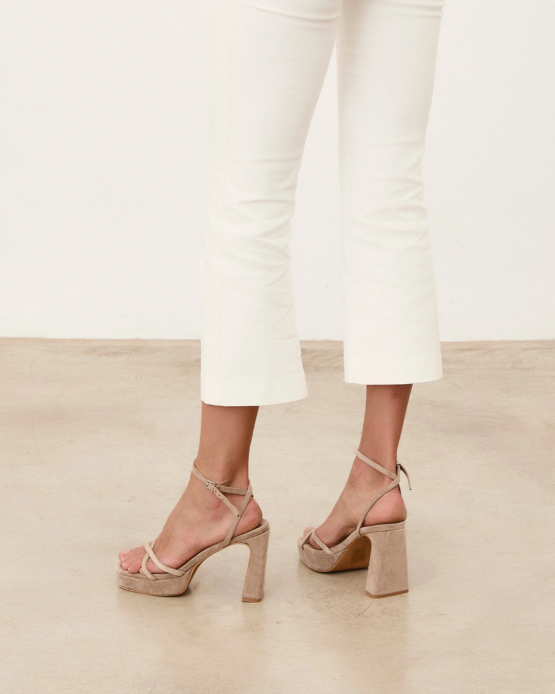 GRETA TOPO - Image 3