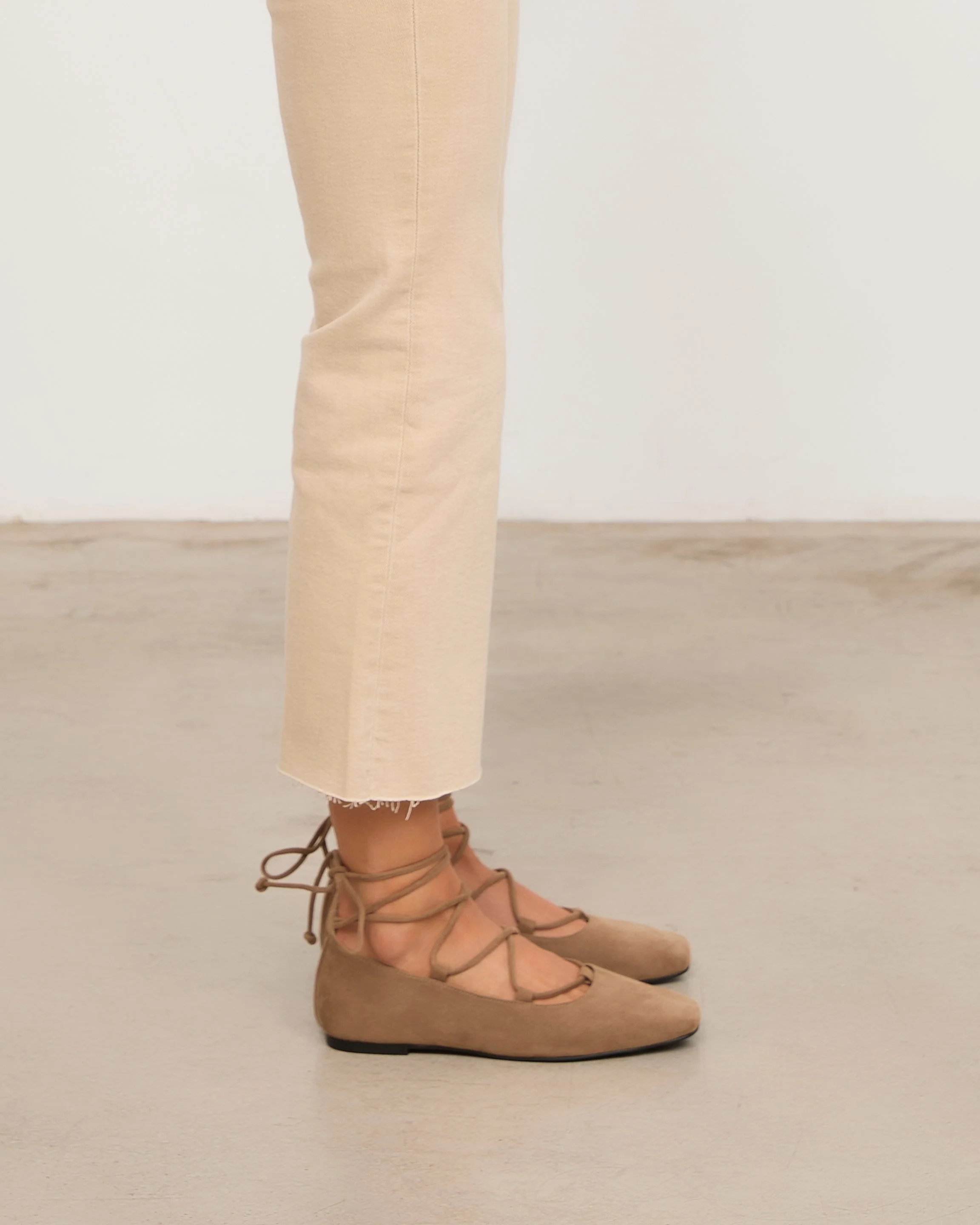 ISA TOPO - Image 4