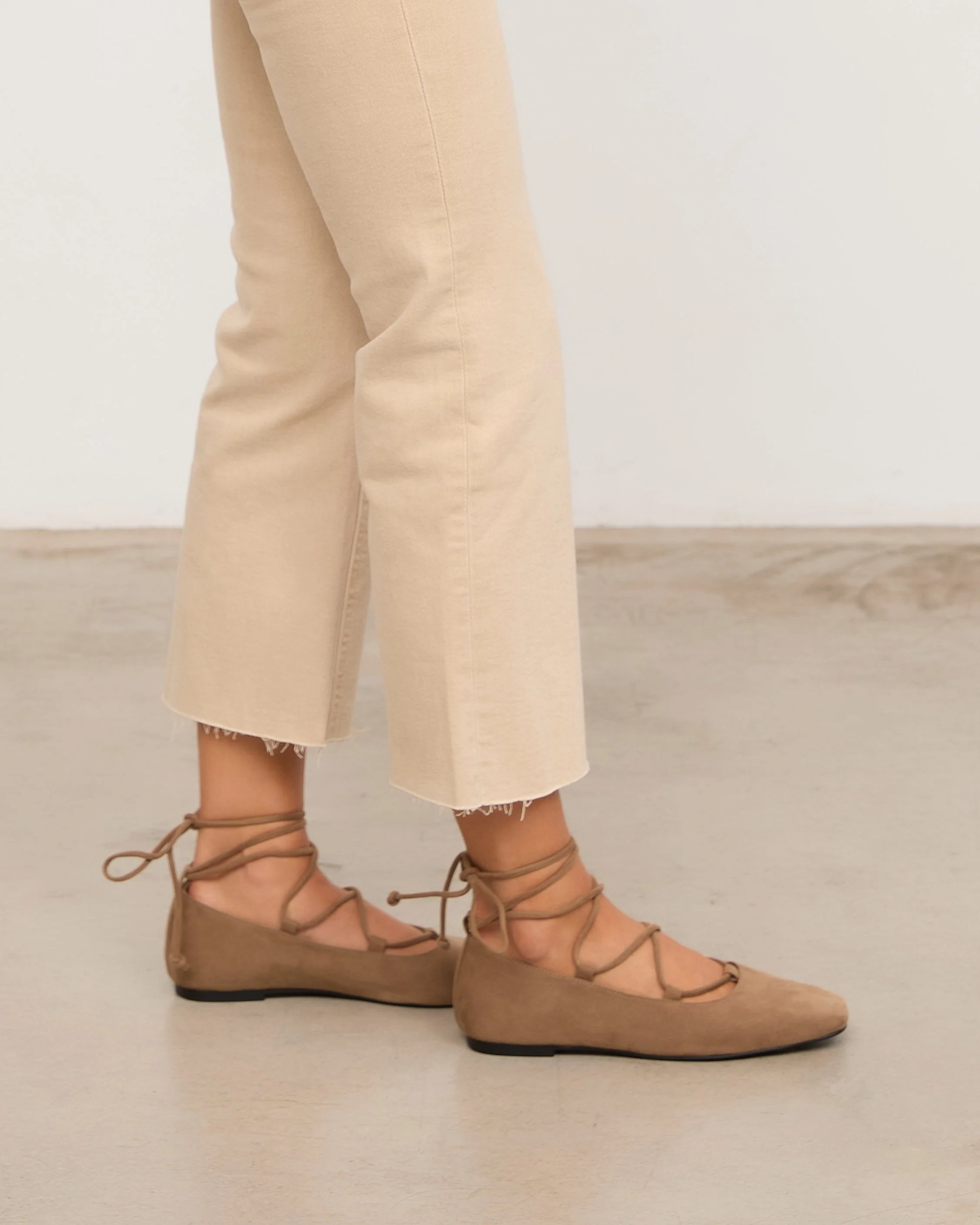 ISA TOPO - Image 5