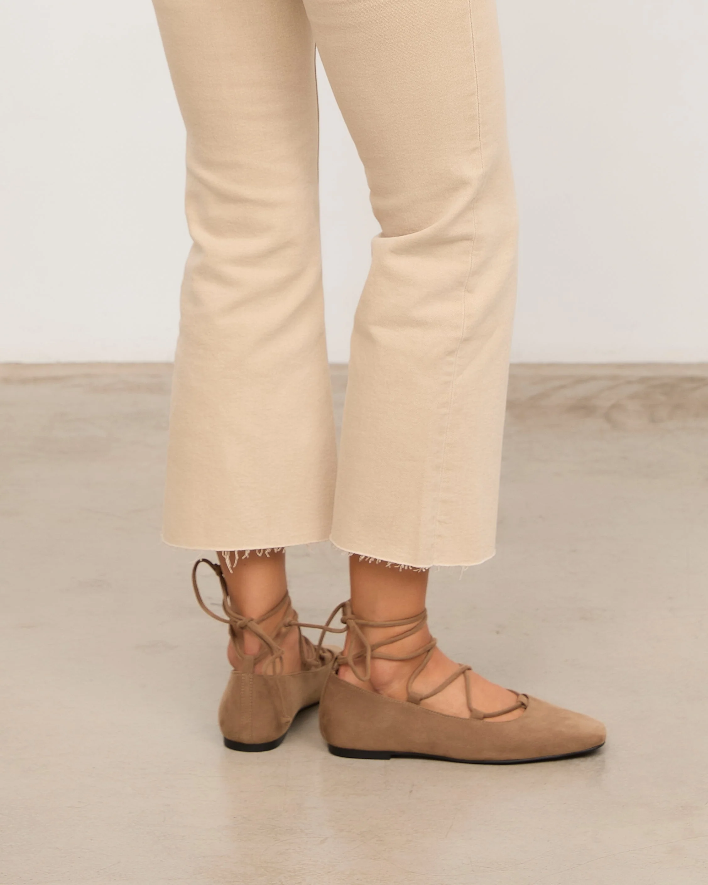 ISA TOPO - Image 6